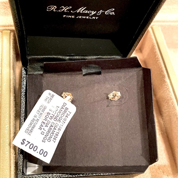 Diamond Halo Cushion-Cut Earrings (1/2 ct. tw.) - Picture 7 of 9